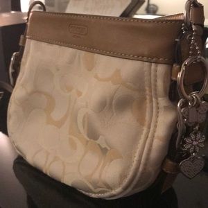 Coach Purse with a bonus keychain